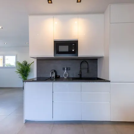Apartment 06az - With Terrace - 10min From Palais Cannes